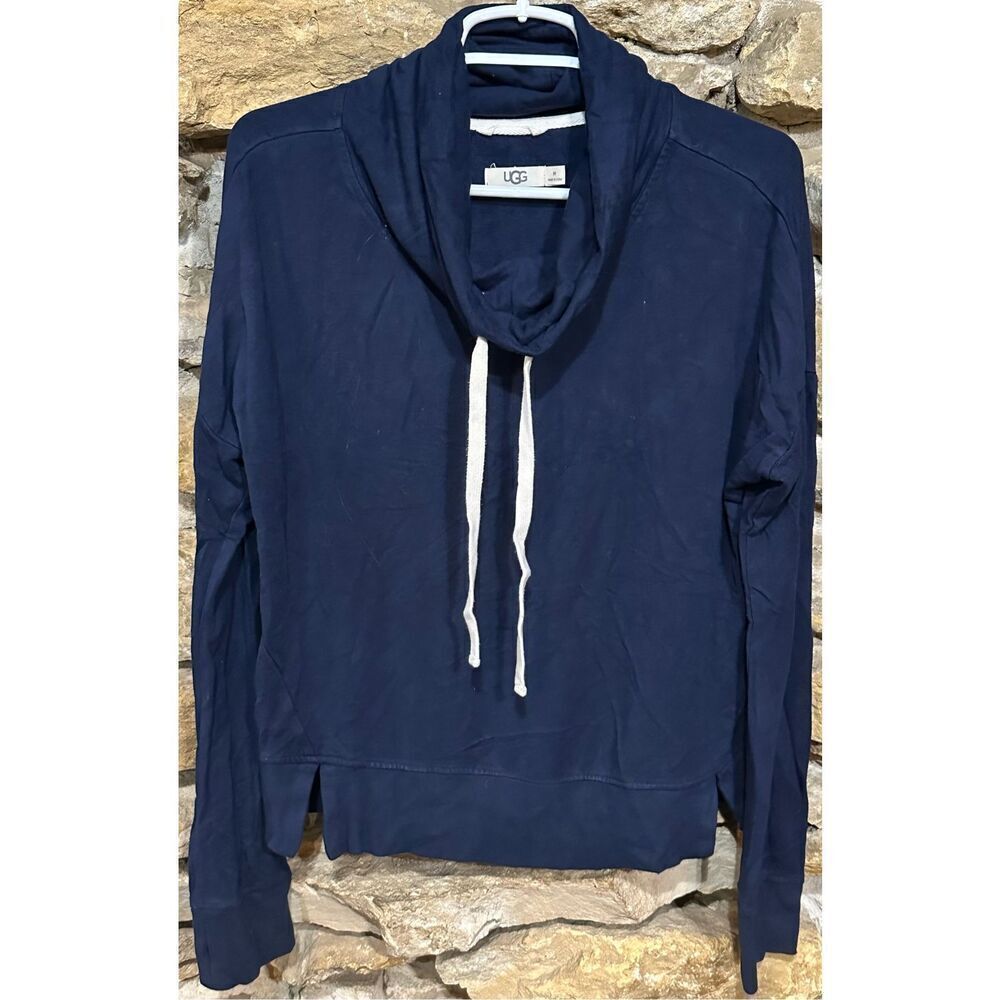 Women’s UGG Navy Blue Cowl Neck Long Sleeve Pullover Sweatshirt Size Medium